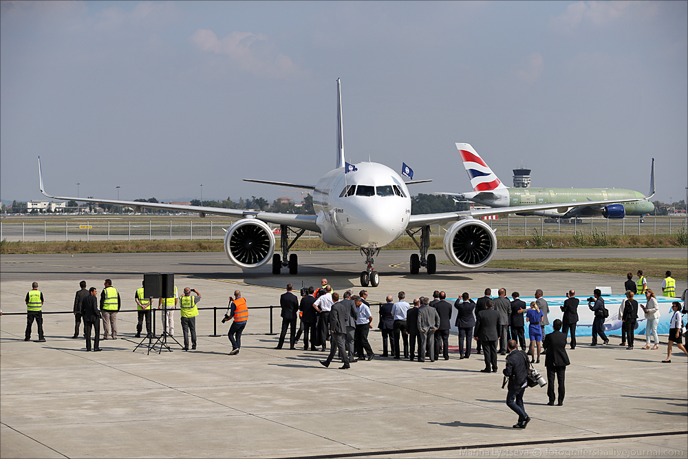 A320neo впервые во французком небе